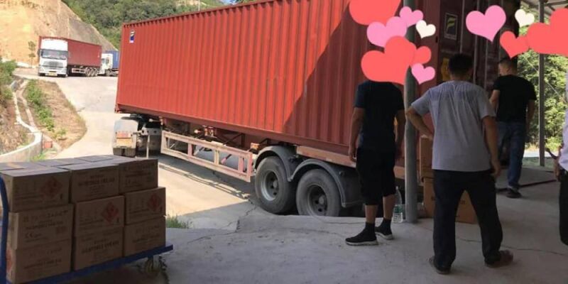 Container mit Pyroland Artikel werden bereits in China beladen! - Container mit Pyroland Artikel werden bereits in China beladen!