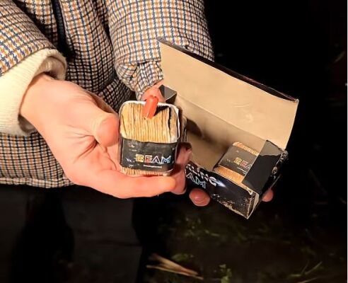 Kubische Kanonenschläge mit fettem Crackling - 3 Kubische Kanonenschläge mit fettem Crackling