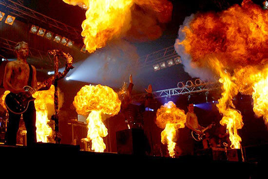 Bühnenpyrotechnik Bühnenfeuerwerk 4