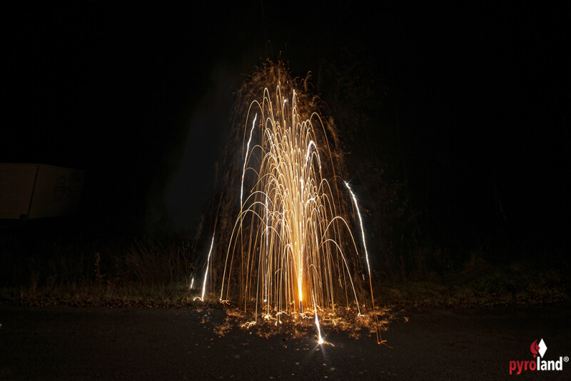 Brillant Vulkan | Feuerwerk Vulkan | Läubli