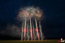 TUNKE 26 16-Schuss-Feuerwerk-Batterie